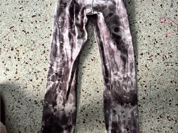 Lululemon Align High-Rise Pant díaMond dye brown white beige color lunar size 2 - Image 6