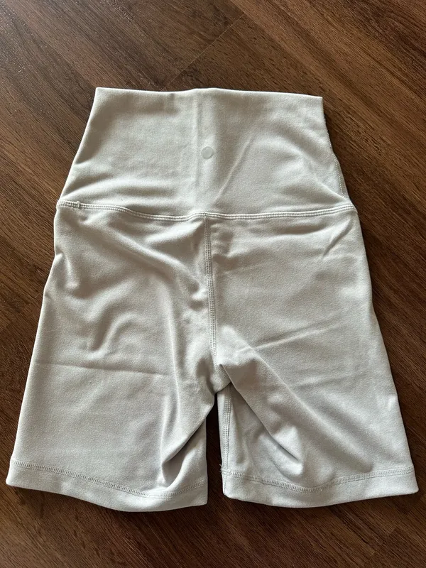 Yogalicious Biker shorts - Image 2
