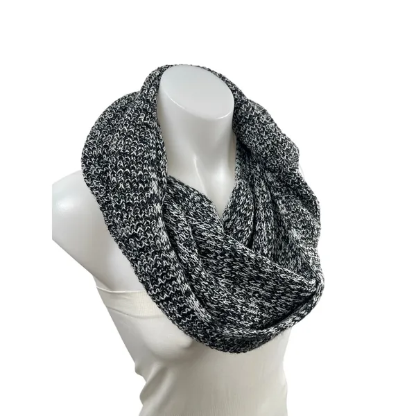 Aritzia TNA Black Marled Knit Cozy Cable Wrap Winter Infinity Neck Scarf OS - Image 2