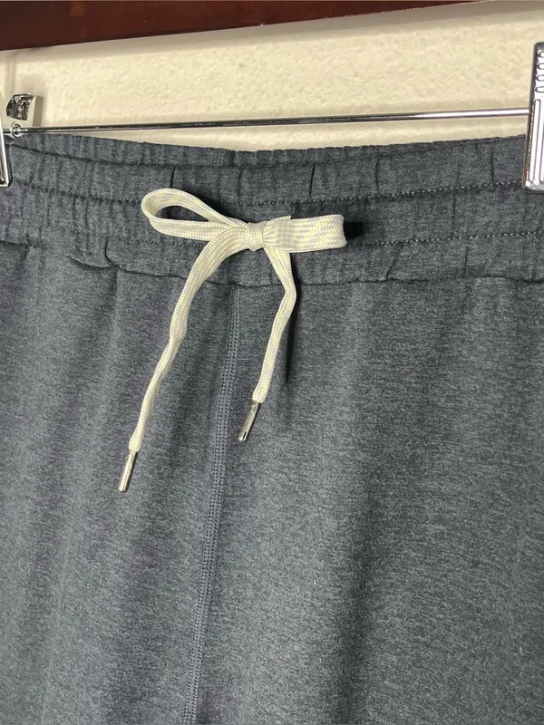 Vuori Midnight Heather Mid Rise Performance Jogger Sweatpants Lounge Athleisure - Image 8