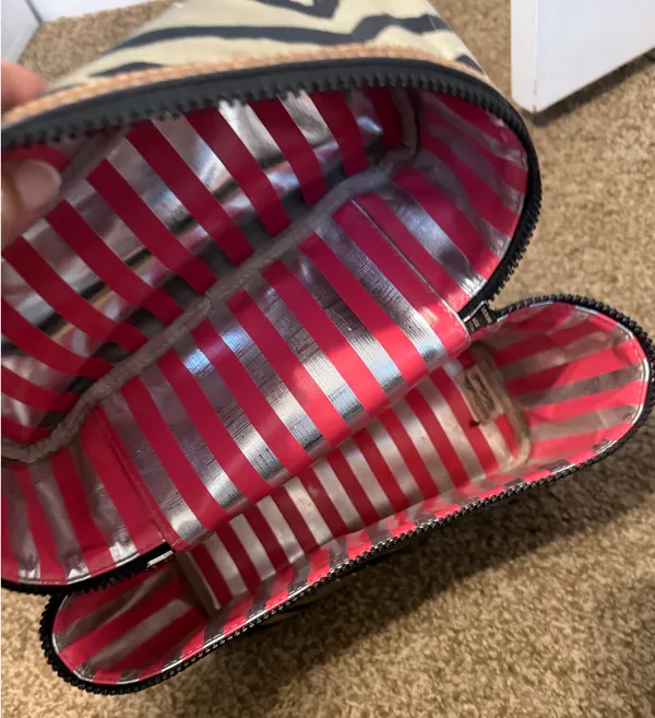 Consuela Makeup Bag zebra  - Image 4