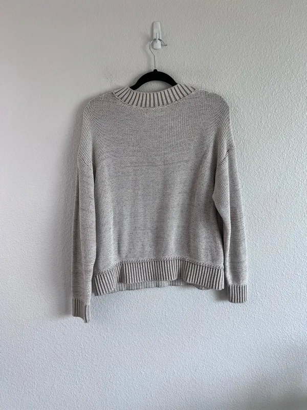 American Eagle AE V-Neck‎ Pullover Sweater Cream Cotton - Image 3