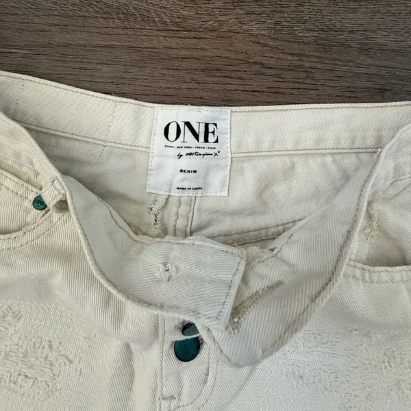 One Teaspoon‎ Hawks High Rise Twisted Cuff Hem Distressed Shorts - Size 26 - NWT - Image 9