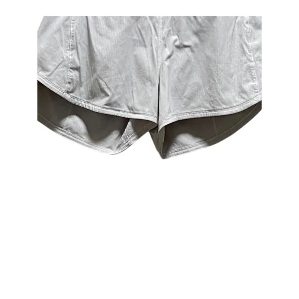 Lululemon Speed Up Shorts Long 4” Updated Fit Light Gray Size 4 Workout Gym Cute - Image 5