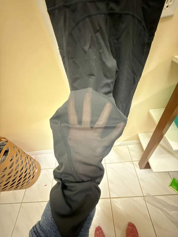 OFFLINE by Aerie Goals High-Rise 7/8 Pocket Legging in Black - Image 3