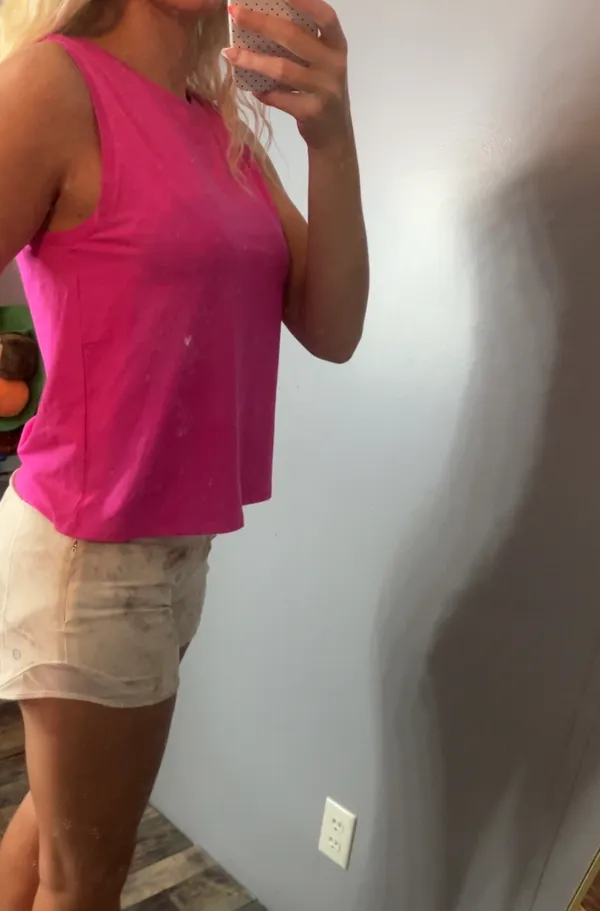 Gap hot pink sleeveless tank top - Image 2