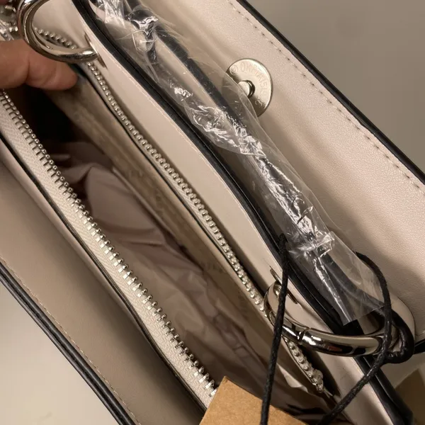 Steven‎ Madden Bevelyn Satchel/Purse Bag Camel/taupe - Image 11
