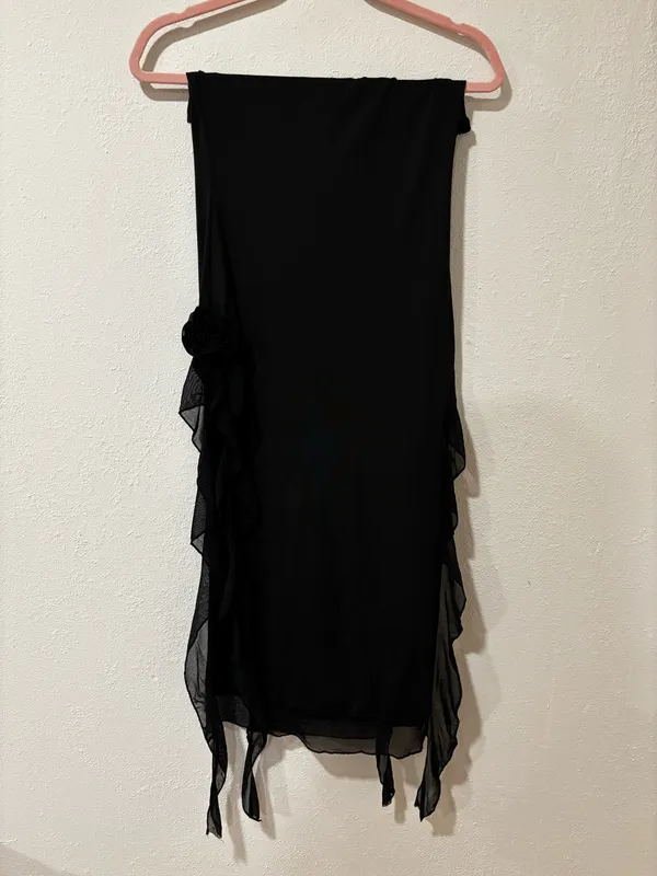 Amazon Black ruffle dress with high side slits - Image 2
