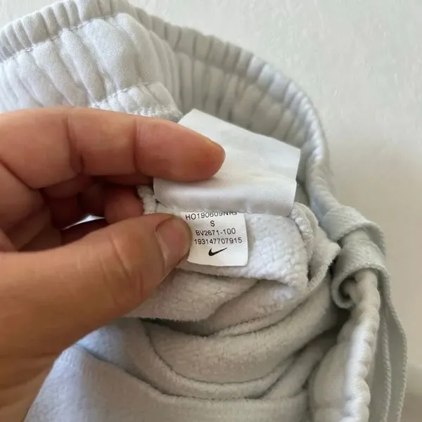 Nike Club Fleece Joggers Womens Small White Sweatpants Embroidered Swoosh - flaw - Image 7