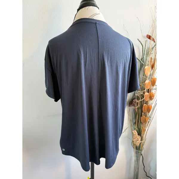 Athleta Womens Relaxed Crew Neck Short Sleeve Top Charcoal Gray‎ Large - Image 2