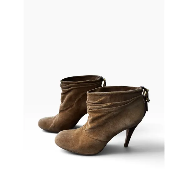 Tory Burch 8.5 Suede Ankle Boots Tan Slouchy Stiletto Gold Buckle Booties - Image 2