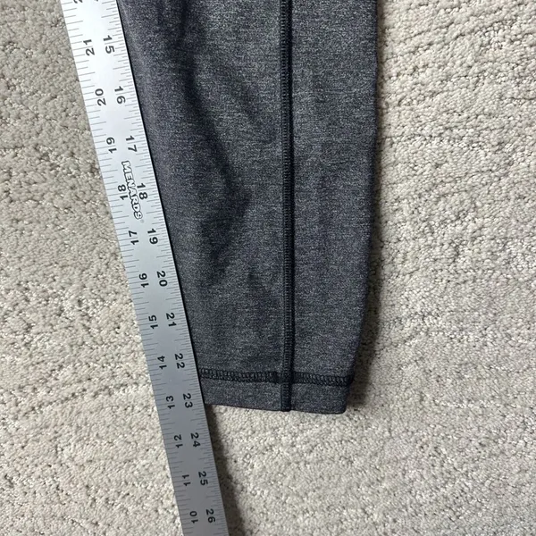 Women's Lululemon 8 Speed Up Right Weathered‎ Grey Athletic Leggings Pockets - Image 3