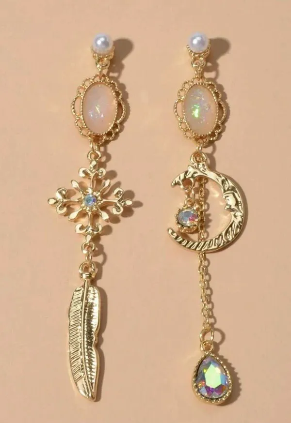 UB Moon Earrings Gold - Image 2