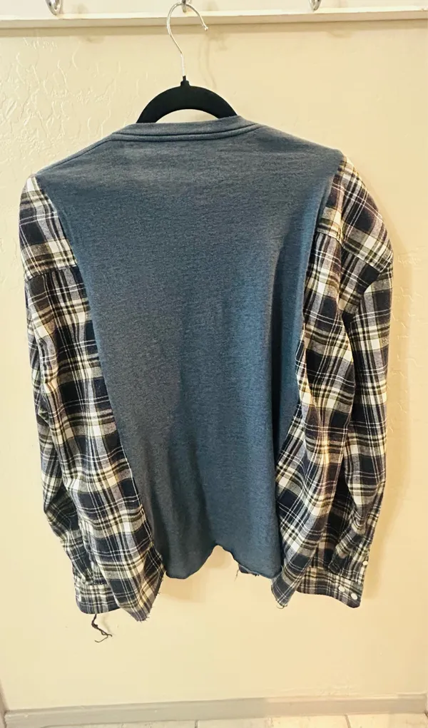 Jimi Hendrix Graphic Tee Flannel Blue - Image 4