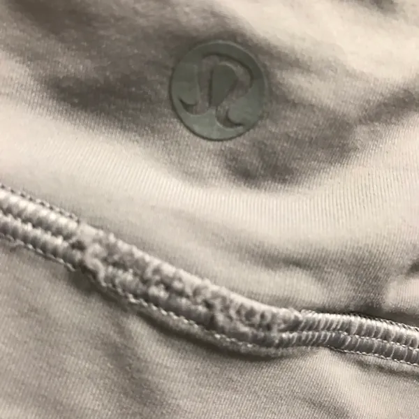 Lululemon Crop Top Size 10 - Image 8