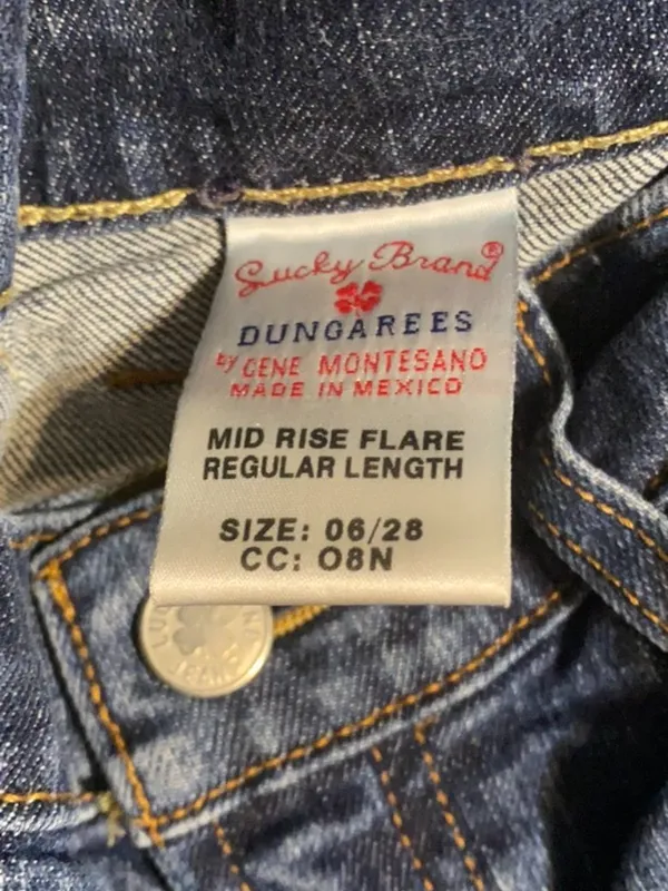 Lucky Brand Mid Rise Flare Length Jeans 06/28 - Image 2