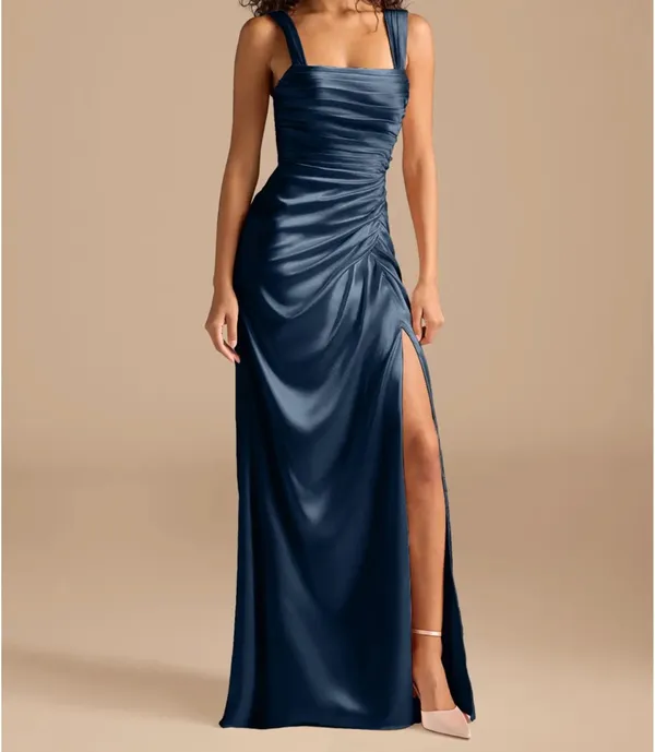 Azazie Navy blue dress - Image 3