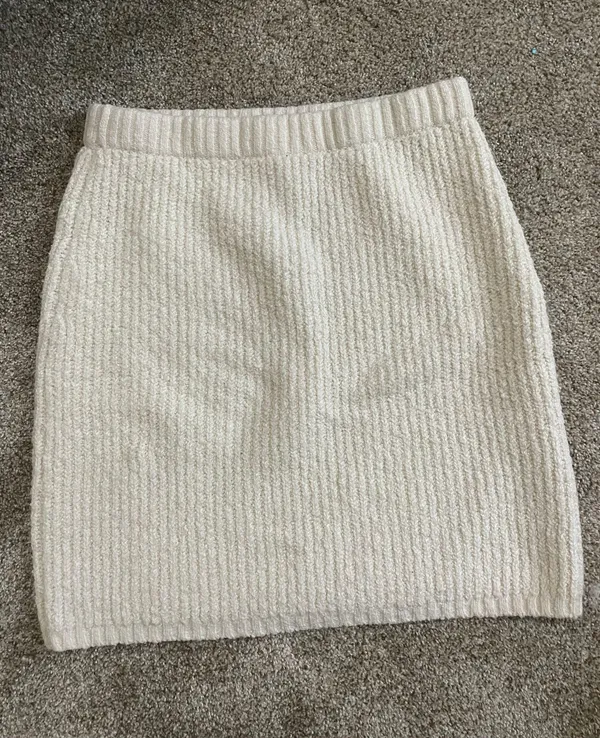 Knitted Mini Skirt White - Image 2