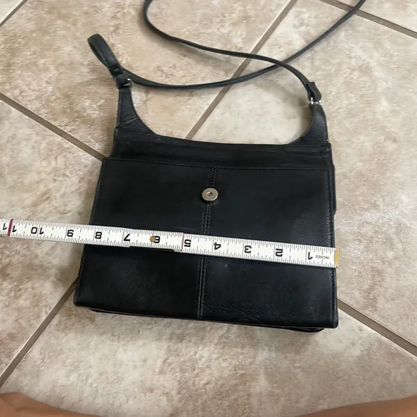 Fossil Black Leather Crossbody Bag, Everyday Handbag, Small Purse, Minimalist‎ - Image 5