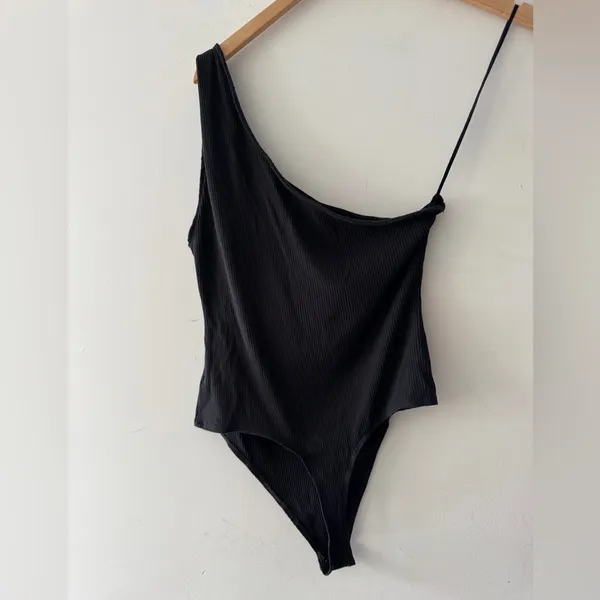 American Eagle Black Ribbed One Shoulder Tie Detail Bodysuit‎ - Image 5
