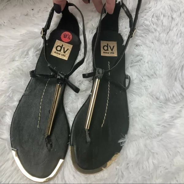 Dolce Vita Leather Sandals Black and Gold Size 8.5 - Image 2