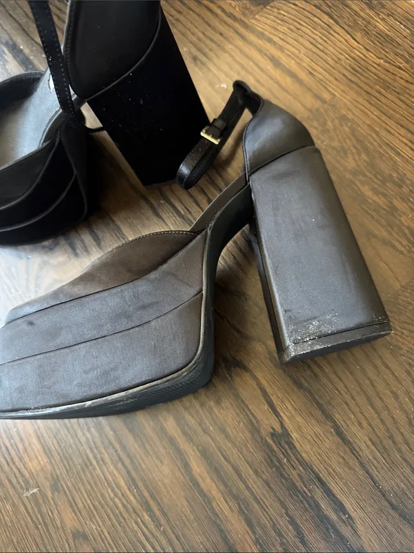 Steve Madden Charlize Heel - Image 4