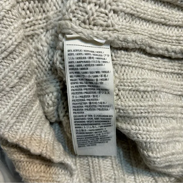 Abercrombie & Fitch Y2K Cable Knit Short Sleeve V-Neck Sweater Bella Preppy - Image 8