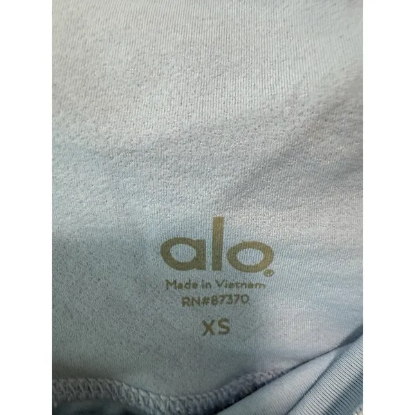 Alo Yoga Blue Shimmer Biker Shorts Size XS - Image 4