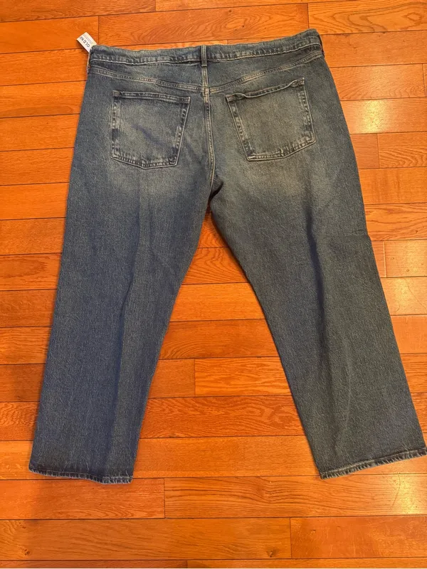 Old Navy Mid‑Rise Slouchy Straight Leg Jeans – Size 18 Petite, NWT - Image 6