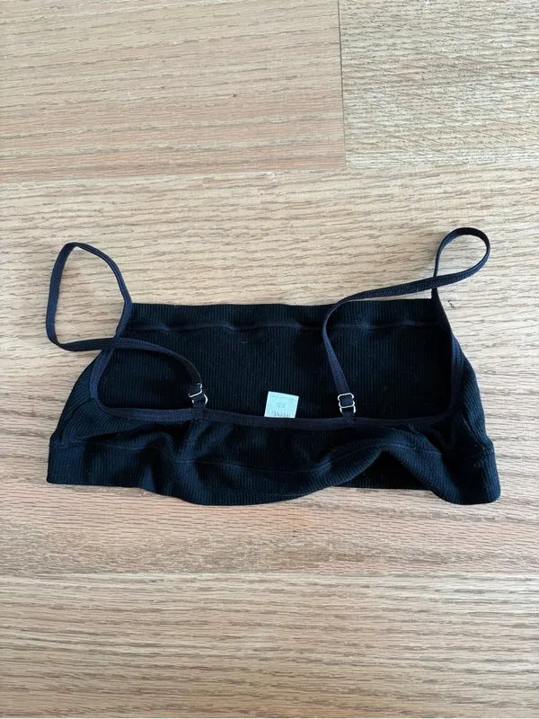Tiger Mist Black Ribbed Seamless Crop Bralette - Image 2