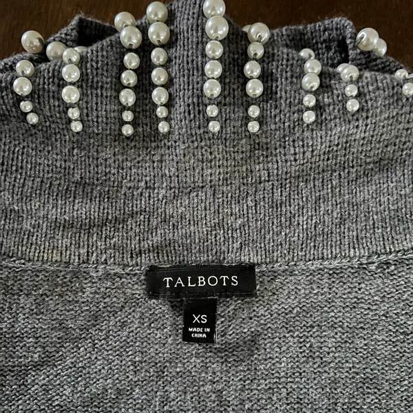 Women’s Talbots Sabrina Cashmere Blend Pearl Beaded Gray Tunic Sweater XS - Image 4
