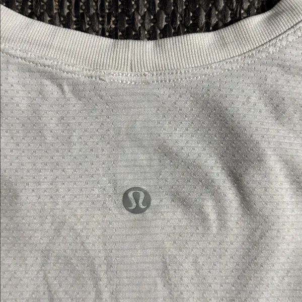 Lululemon Swiftly Breeze Tank *Relaxed Fit Size 10 - Image 4
