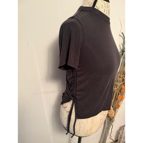 Lululemon Ribbed‎ Cropped Tee Black Side Tie Short Sleeve Women's Top - Image 3