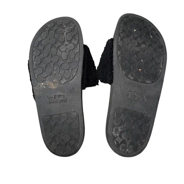 Coach Shearling‎ Slide Sandals Womens 8 Black Good Faux Fur Logo Slippers - Image 4