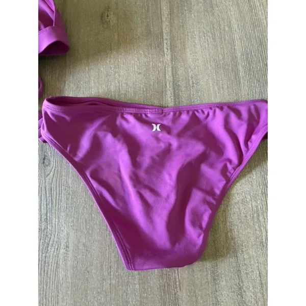 Hurley Purple Bikini Set Logo Triangle Top & Hipster Bottoms Swimwear EUC Sz Sm - Image 5