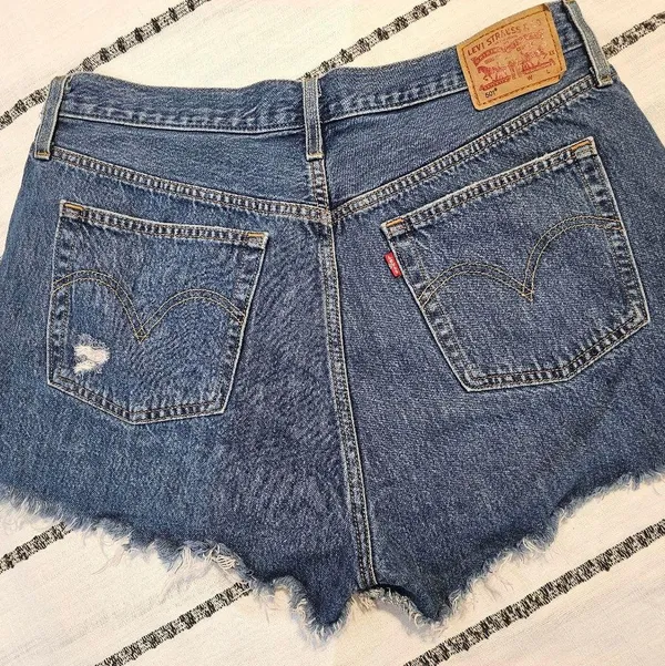 Levi’s 501 Denim Distressed Shorts - Image 11