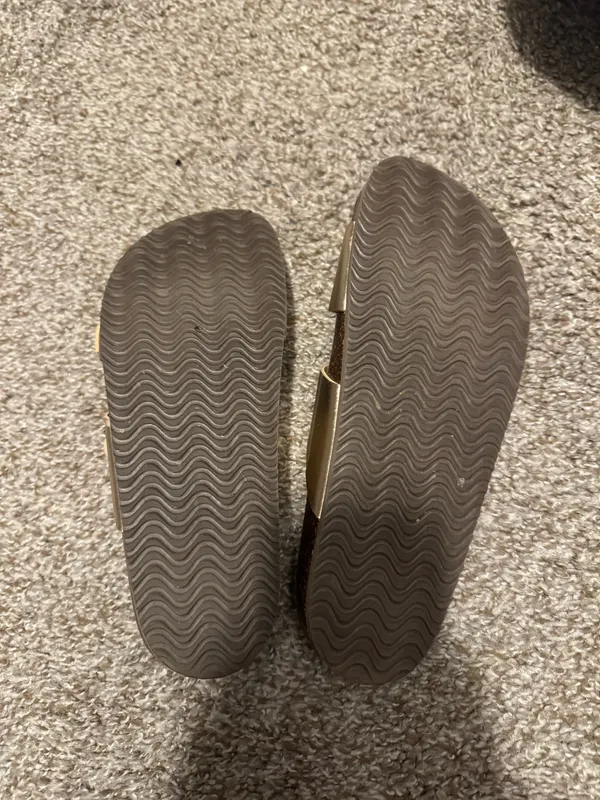 Faux sandals Gold Size 7 - Image 2