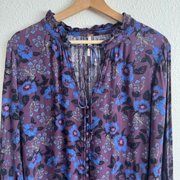 Free People Wine Purple Blue Boho Floral Mystery Bell Sleeve Tunic Blouse - Image 5