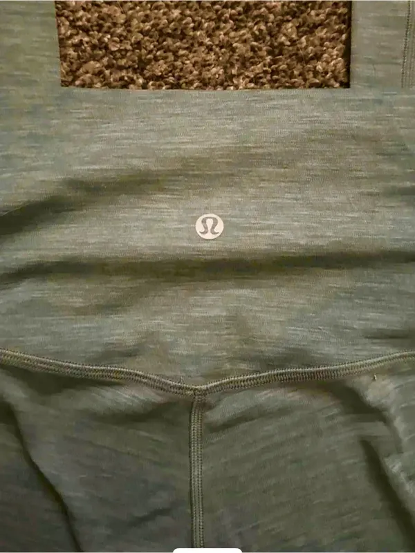 Lululemon Leggings Size Small - Image 6