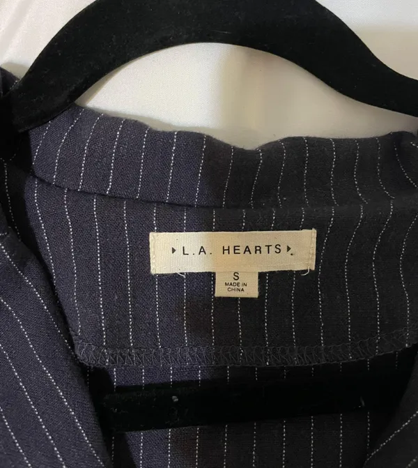 NWOT Cropped Blazer Shirt (S) - Image 4