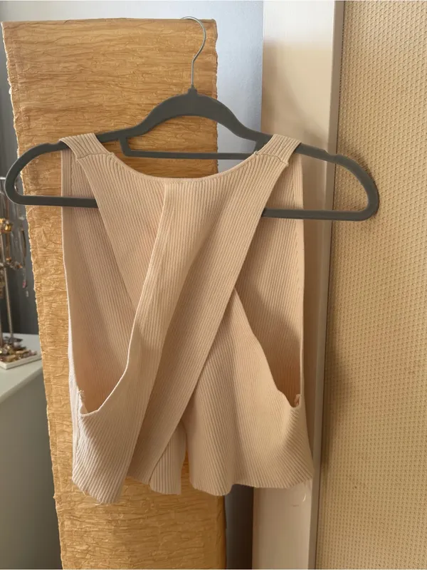 Free People Crop Vest Top - Image 7