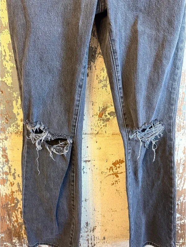 Rolla's High-Rise straight-leg women's jeans washed black distressed, size 27 - Image 3