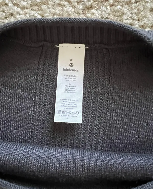 Lululemon Gray Lounge Top - Image 5
