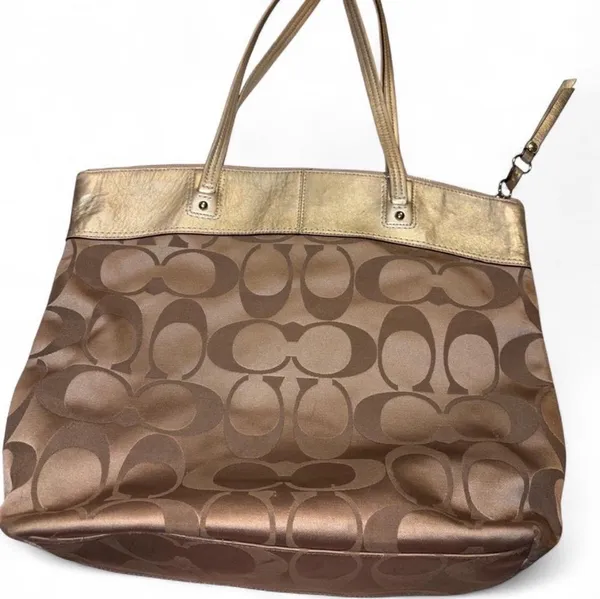 Coach Tote - Image 3