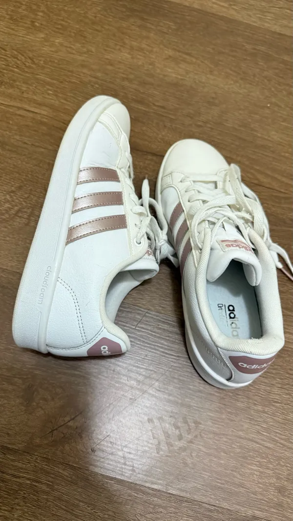 Adidas Cloudfoam Advantage Womens Size 7 Tennis Shoe White Pink Training Sneaker - Image 5