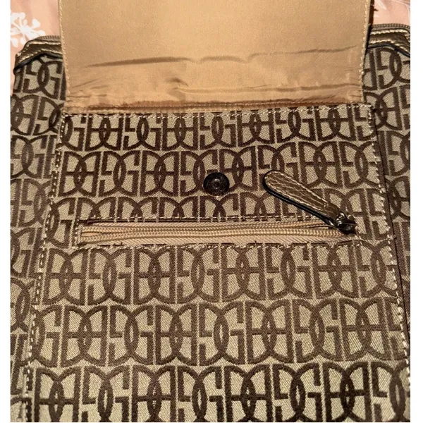 Giani Bernini‎ Crossbody Bag Monogram Signature Jacquard Gold Trim Messenger - Image 3