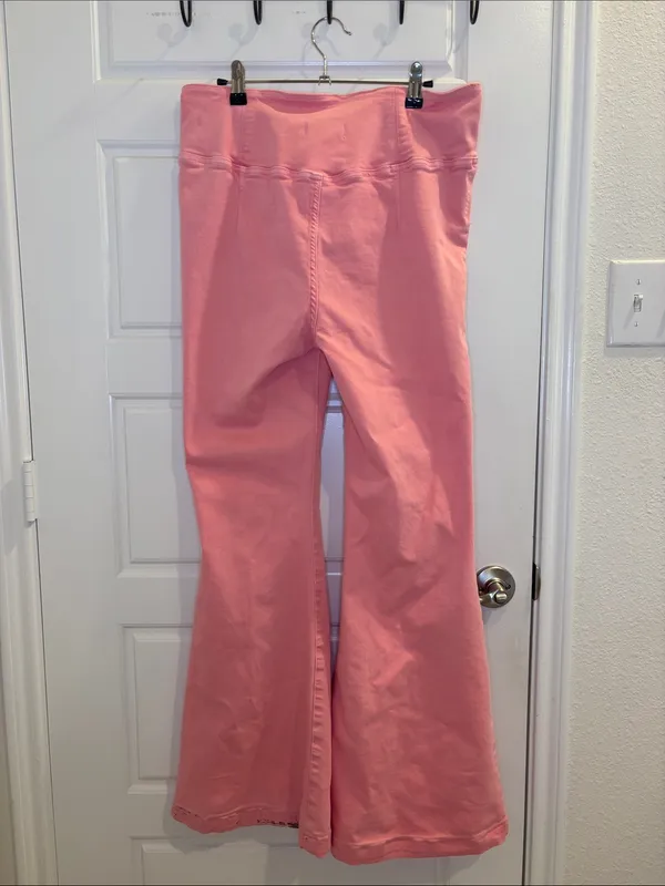We The Free Free People Pink Crossover Waist Flare Jeans Size 31 - Image 3