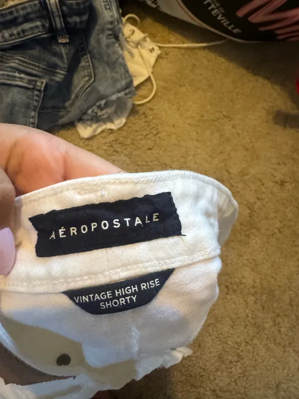 Aeropostale White Denim Shorts - Image 3