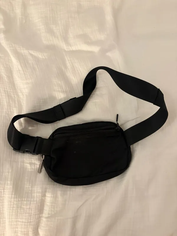 Lululemon Crossbody Bag Belt - Image 4