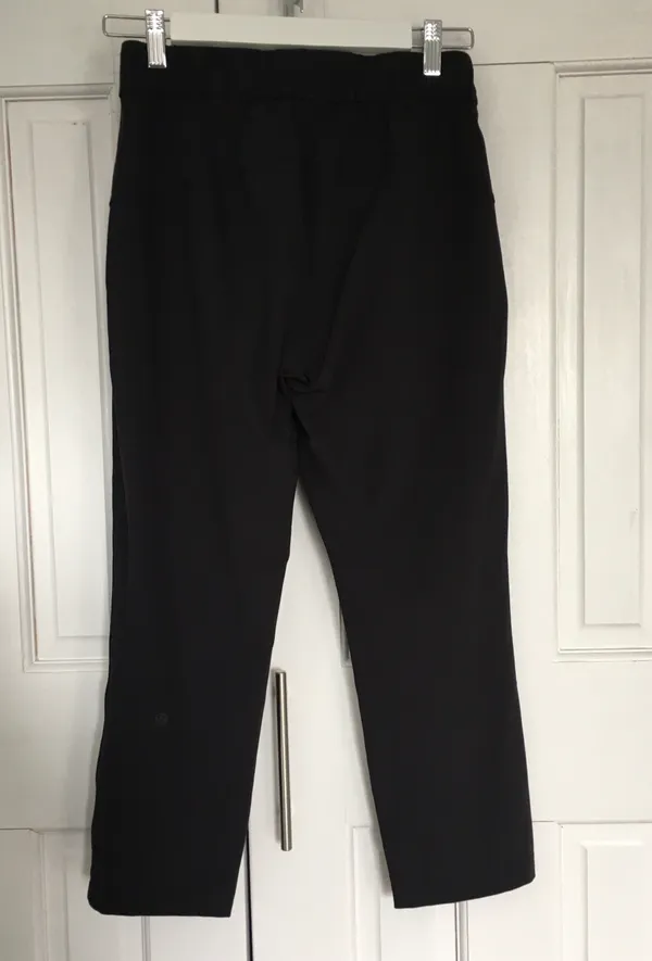 Lululemon On The Fly *23" Black Size 4 - Image 8